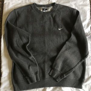 Nike Men’s Crew Neck Sweatshirt